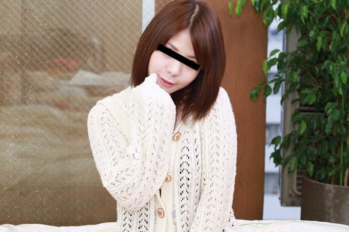 在街上捡到一个看起来很无聊的可爱素人女孩!