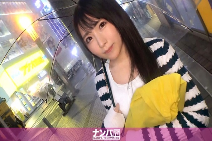 真实素人搭讪，初次摄影。 1631 这次不是在饭店而是在摄影棚！在秋叶原发现的cosplay女子和个人摄影会！爱着2次元的阴郁也因为巨根而在阴道内被一个劲地扎着，连做的方法都没有，堕入爱河！ ！