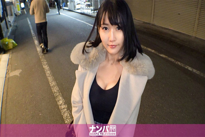 认真的南帕，第一枪。用 1763 应用程序接上与成年朋友丁丁目面包班的姐姐！她对玩具也很感兴趣，她用转子和电动按摩机卷起来！妙语 ● Po 恋爱了，痛的阴道后背被敲打而欣喜若狂！