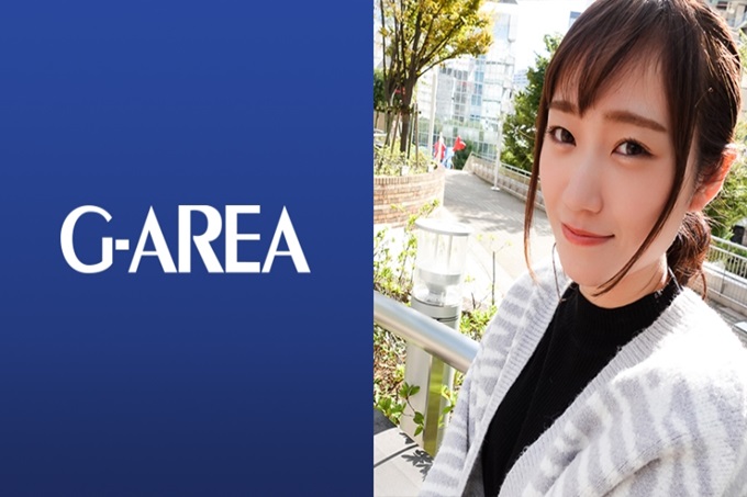 G-AREA ほにょ 可爱的美少女,柔软巨乳网络配信女儿。摄影者说服了原本就认识的女朋友,同意了她出演。在微妙的气氛和紧张感中,开始揉乳的话气氛出来她的一方积极!恰到好处地一边感受着浓厚的恋爱的性爱,一个劲地干劲十足! !