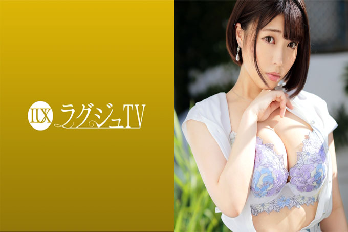 豪华电视1542 AV上出现美女厨娘，无缘无故错过人皮！与安静的印象相反，性的好奇心很强！丰满的H罩杯和丰满的蜜桃屁股粗暴地摩擦，久违的猛烈活塞让我一次又一次的角质！