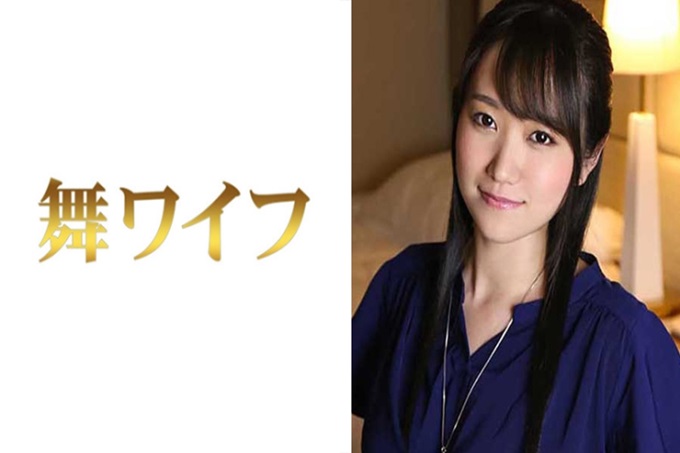 向井夏海 2 经历了平时无法体会的快乐。再次因性而达到顶峰时的心情舒畅而感动的她,今晚似乎也在追求更高的顶点。一边说害羞,一边大胆地晒丰满的胸围,那个胸脯插入准备就绪,一次插入到顶峰的话一边眼泪落下一边品味着男根摩擦阴道的触觉。