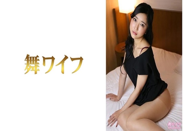 舞ワイフ 石原夏莲 2 石原先生和丈夫以外的男人度过了淫荡的时间。充分享受了性爱这种快乐的她，为了寻求更大的刺激再次出现了。从上次紧张的表情一变，一边责备男人一边露出笑容看起来很好吃，然后快乐地沉浸在喜悦中的样子非常美丽，淫靡…。
