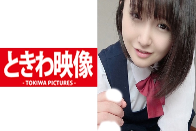 如果被自己拍摄的学生女儿刺激小鸡鸡不能忍耐口内射精巨乳乳房揉搓!晚上想一起睡就上床了。早上,穿着制服一边转动照相机一边接近,更加刺激嗅小鸡的臭味儿早上勃起的小鸡鸡,不能忍耐发射了,不过,看那个笑嘻嘻地做。晚上,累了回家后躺在沙发上,就开始采摘小鸡。