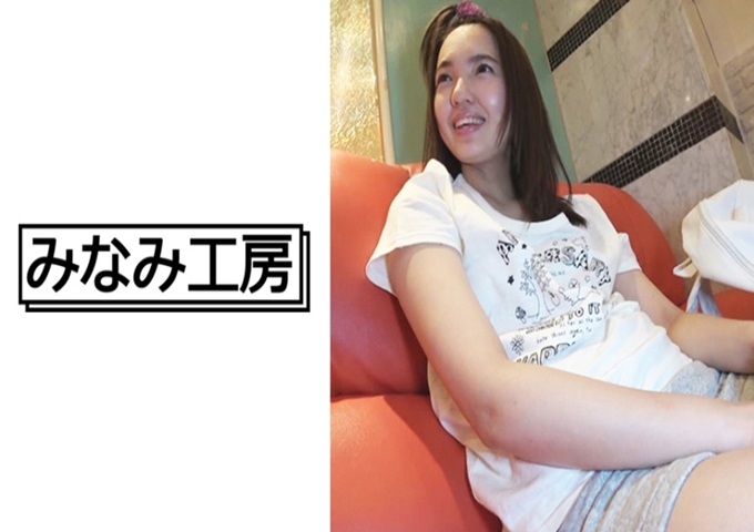 性爱的知识几乎为零 2 纯真无邪的女子以兴趣为中心成为性的牺牲品。大人的大人有着犯下不明所以的纯洁少女的乐趣。在雄性的要求下,不断地将纯白少女的身体染成黄色。 3P也是初次体验体验体验体验大人的性格