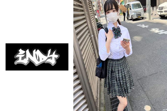 颜值【个人拍摄】剪辑视频,素颜不精致,甚至还展示了中出后的高潮脸。