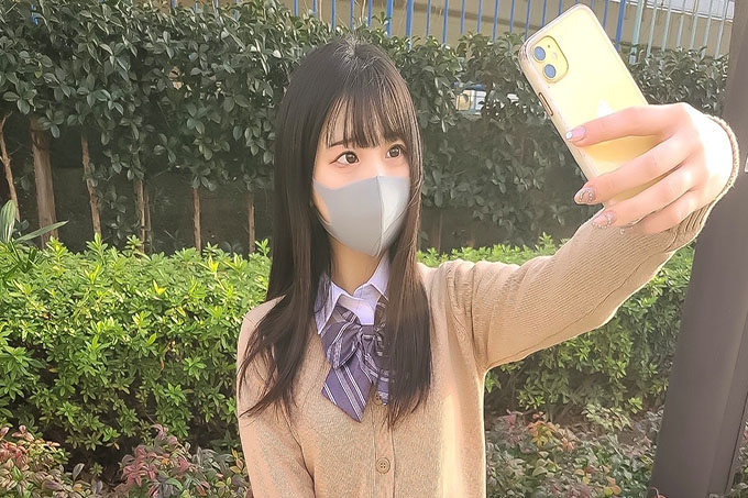 [FC2] 18岁清纯F罩杯美女**米卡！开发年轻的身体并第一次潮吹！我有生以来第一次穿着制服中出，穿着学校泳衣进行了巨大的面部护理。
