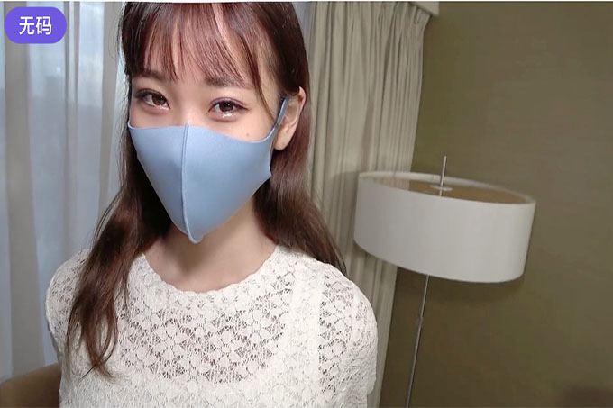 [FC2] 所有男人的可爱！ Otoha-chan，一个娇小的美女。老年人对集体十字架的风格感到兴奋，他们张开双腿游行