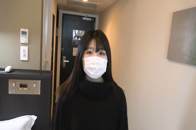 [FC2][Mono]用生肉棒安抚一个很可爱的好像在坡偶像团里的婚礼策划师♥阴道2射+嘴巴1射，共3射