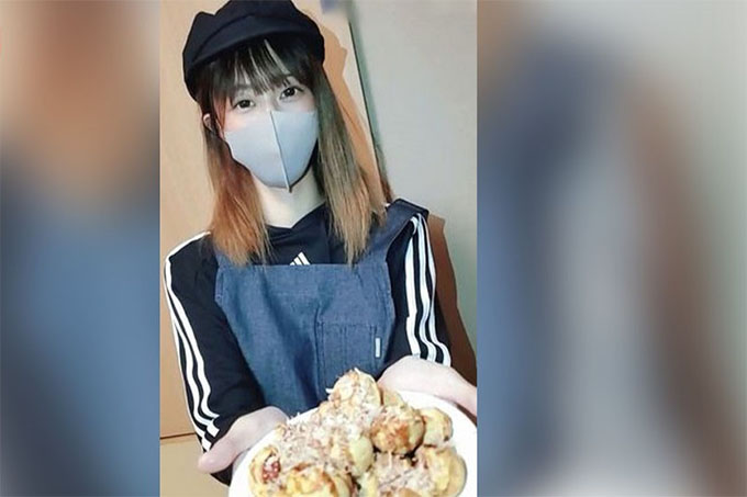 Tekiya的苗条gal。 “投入”并乞求“Ikuiku”弹幕和阴道射精*仅限100个年终特价