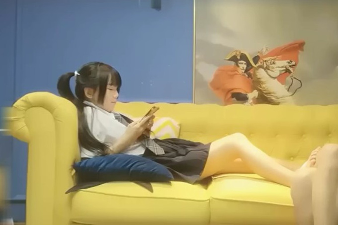 人气火爆的cosplay装扮LO娘洛丽塔,娇小身材,可爱脸蛋,第二场