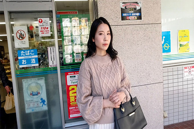 [个人] 苗条美丽的妻子医疗办公室33岁从平日约会奇闻趣事确认怀孕